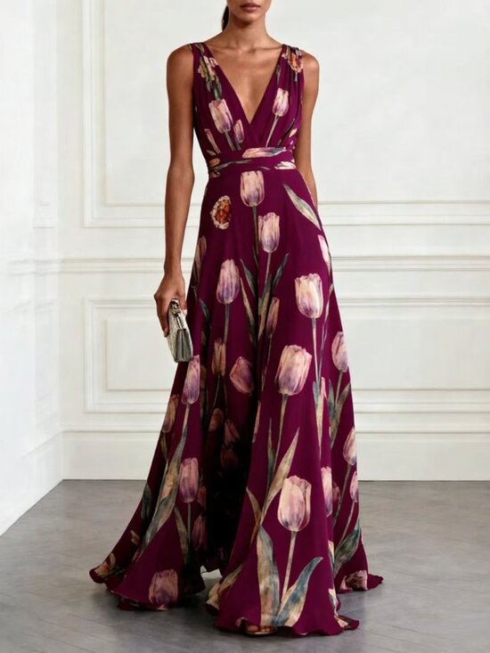 Dresses & Skirts - Women's dress in brand new condition